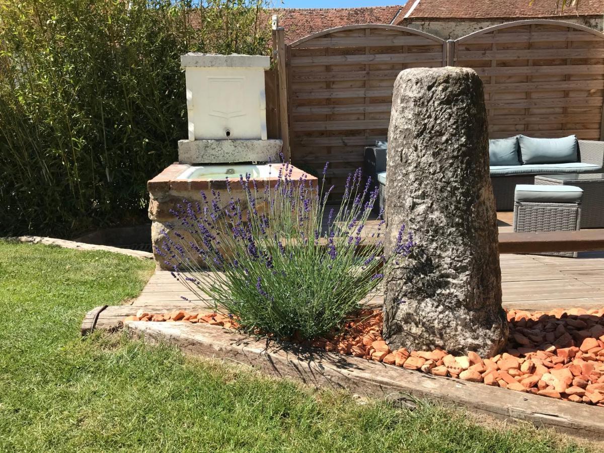 Gite De L'Homme Blanc Soizy-aux-Bois Bagian luar foto