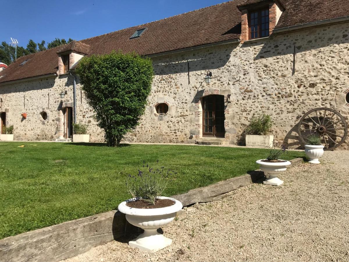 Gite De L'Homme Blanc Soizy-aux-Bois Bagian luar foto