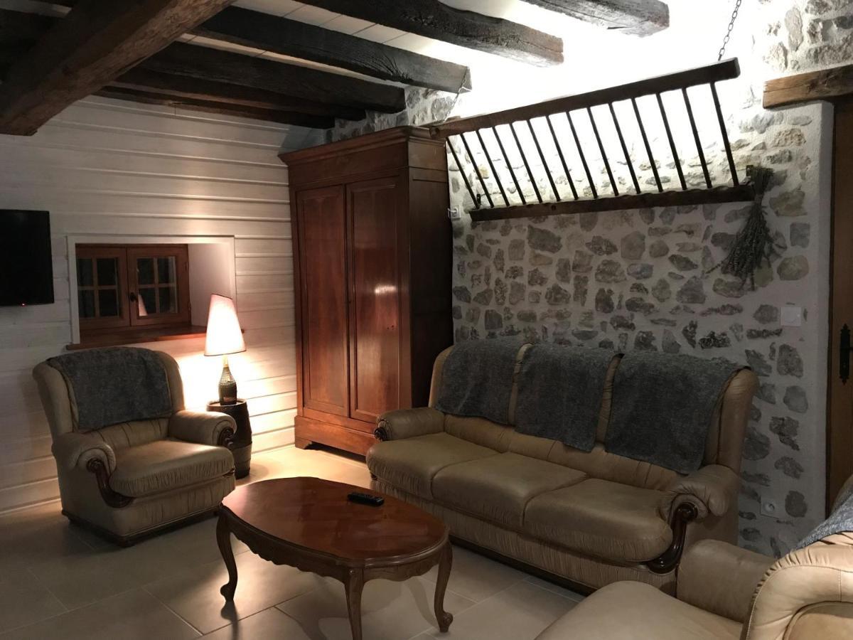 Gite De L'Homme Blanc Soizy-aux-Bois Bagian luar foto